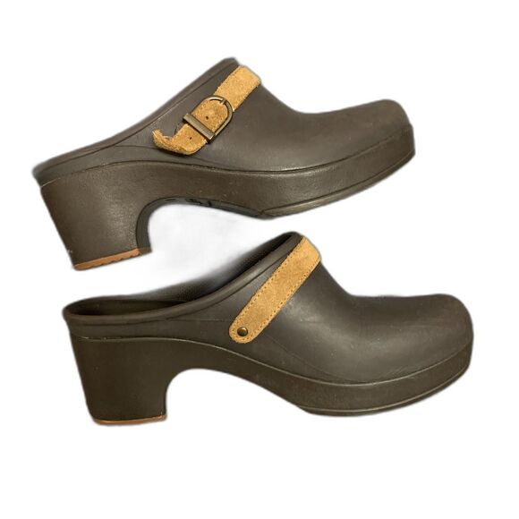 CROCS Women's Sarah Belted Clogs Brown Tan Suede Leather Strap Style 203631 Sz 8 - Picture 4 of 10